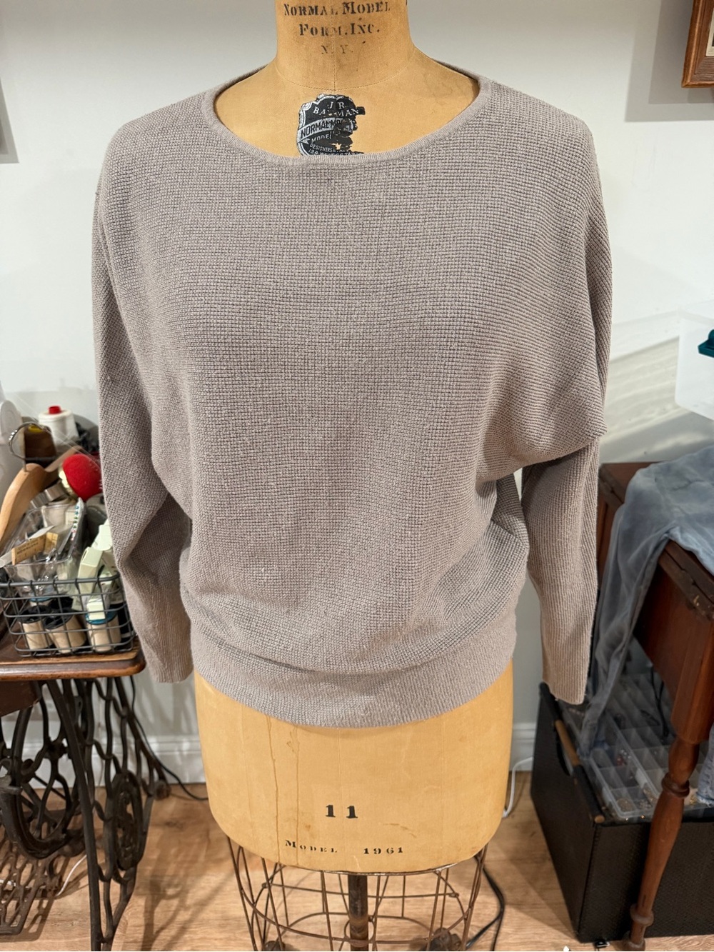 Cyrus Lightweight Crewneck Sweater - Taupe